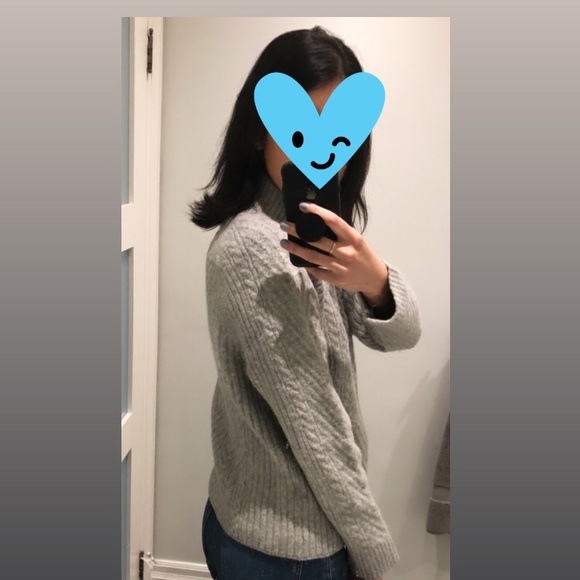 CLUB MONACO Grey cable knit sweater - Picture 8 of 8